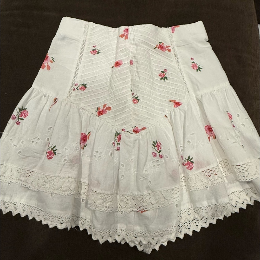 Zara White Mini Skirt with Pink Floral Embroidery